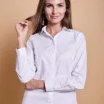 Camasa pentru femei maneca lunga alba nasturi ascunsi 60% bumbac 40% poliester